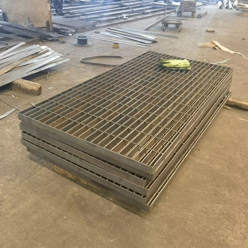 它憑什么越走越穩(wěn)？揭秘鋼格柵的突圍之道