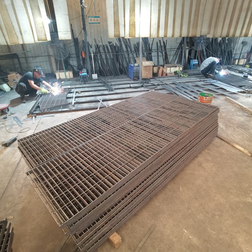 鋼格板不只是工業(yè)品，它也有故事